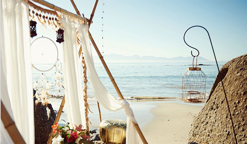 Souk beach experience